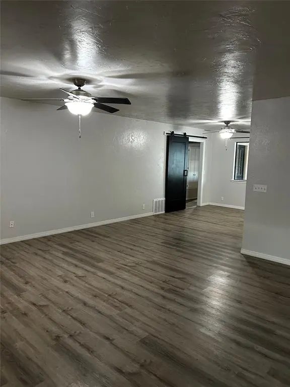 Photo 5 — 212 Vona Street, Fairview, OK 73737