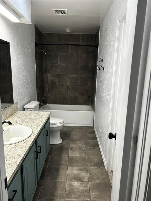 Photo 7 — 212 Vona Street, Fairview, OK 73737