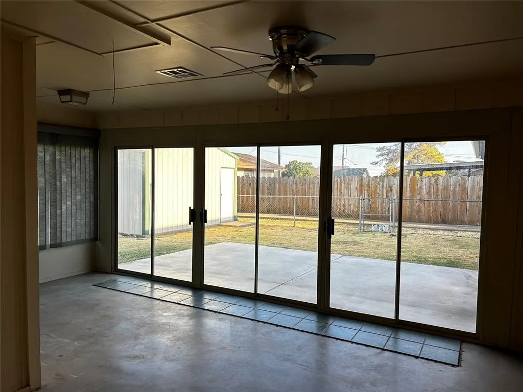 Photo 19 — 212 Vona Street, Fairview, OK 73737