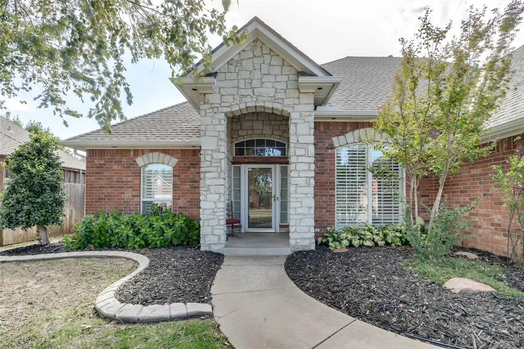 Photo 3 — 3020 SW 130th Street, Oklahoma City, OK 73170