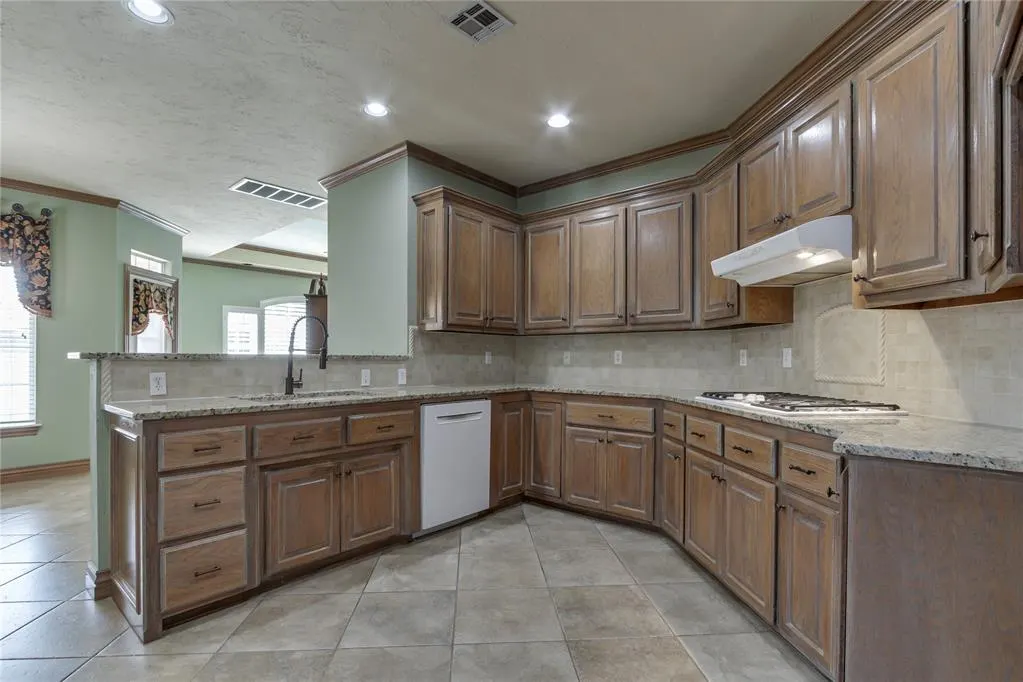 Photo 12 — 3020 SW 130th Street, Oklahoma City, OK 73170
