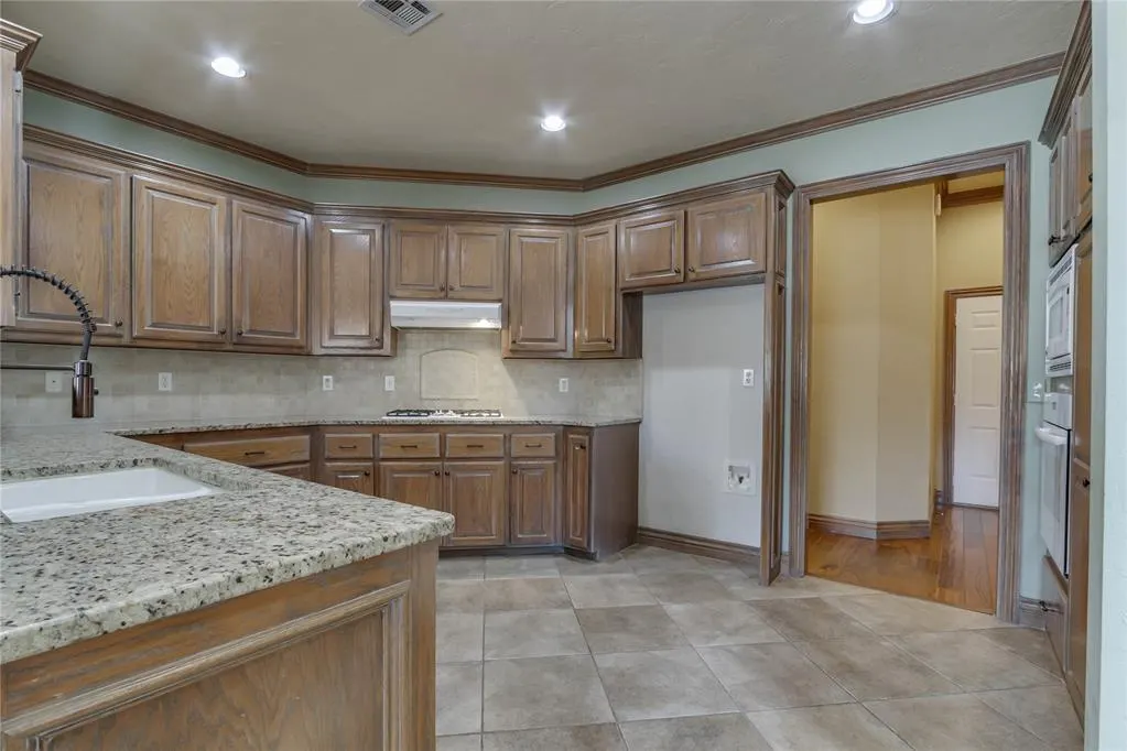 Photo 15 — 3020 SW 130th Street, Oklahoma City, OK 73170