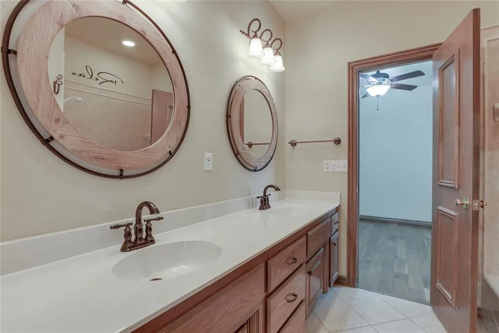 Photo 40 — 3020 SW 130th Street, Oklahoma City, OK 73170