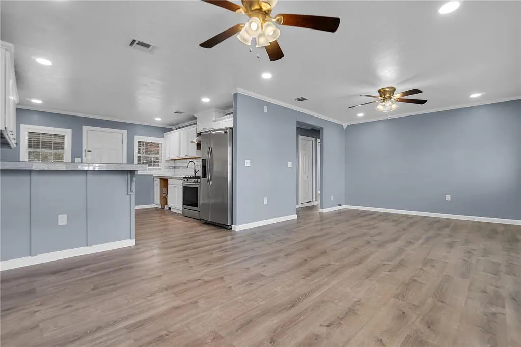 Photo 3 — 512 N Randlett Street, Hobart, OK 73651