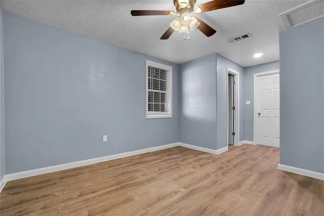 Photo 7 — 512 N Randlett Street, Hobart, OK 73651