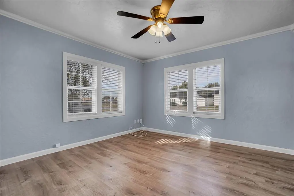 Photo 13 — 512 N Randlett Street, Hobart, OK 73651