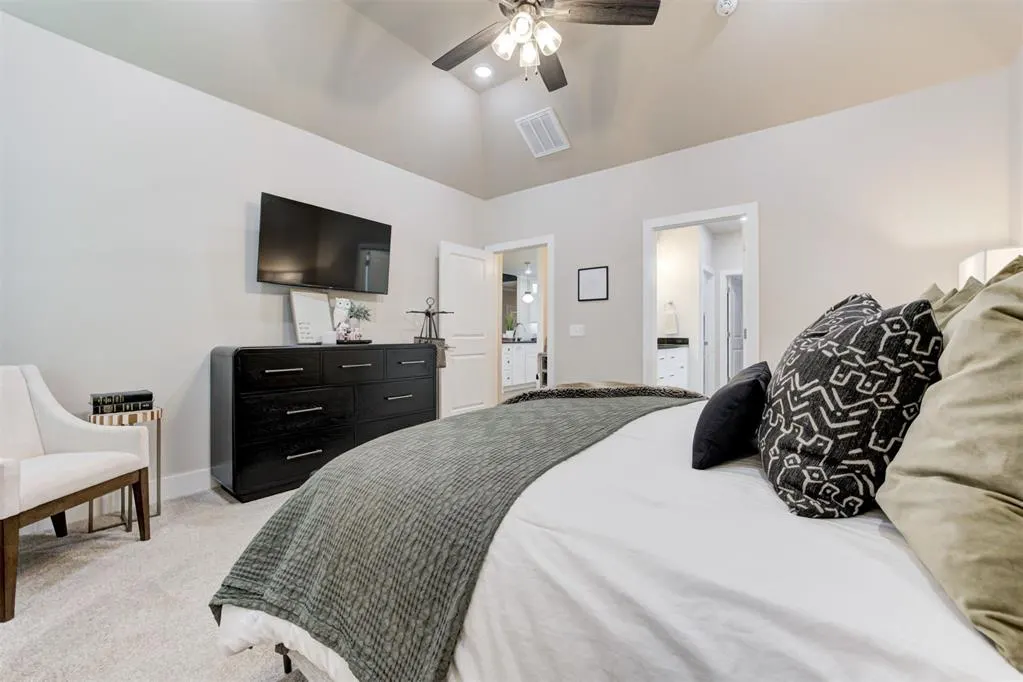 Photo 24 — 14500 Giverny Lane, Yukon, OK 73099