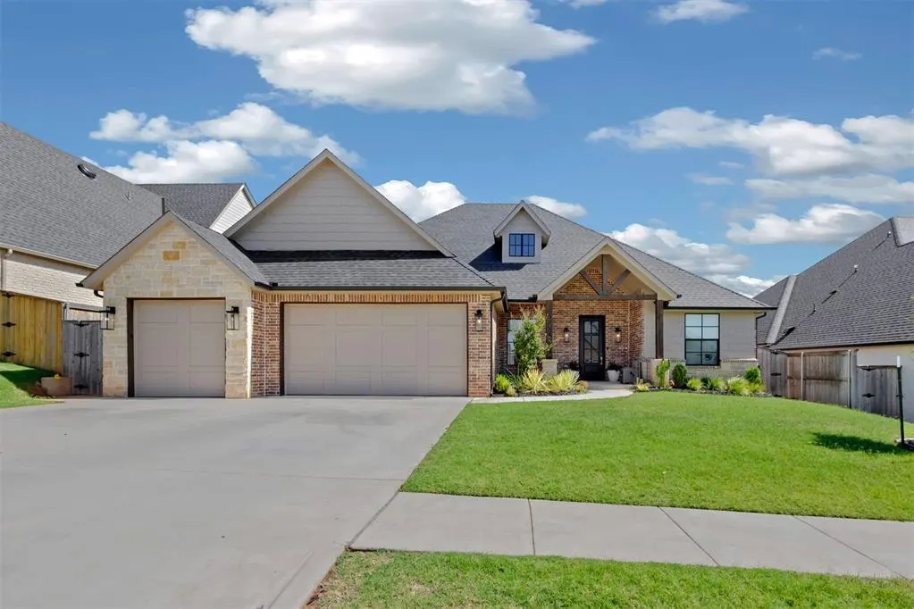 Front exterior — 705 Maple Hill Road, Norman, OK 73069