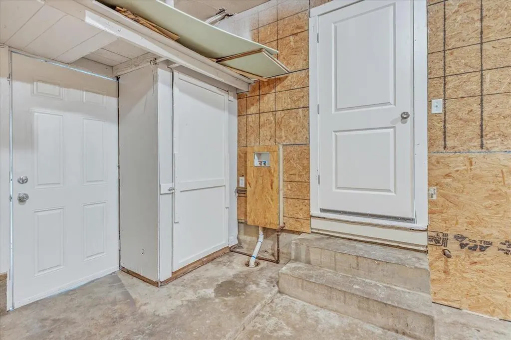 Photo 13 — 1113 S Locust Drive, Midwest City, OK 73110