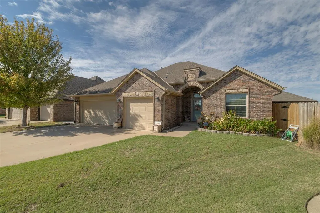 Front exterior — 11717 SW 22nd Terrace, Yukon, OK 73099