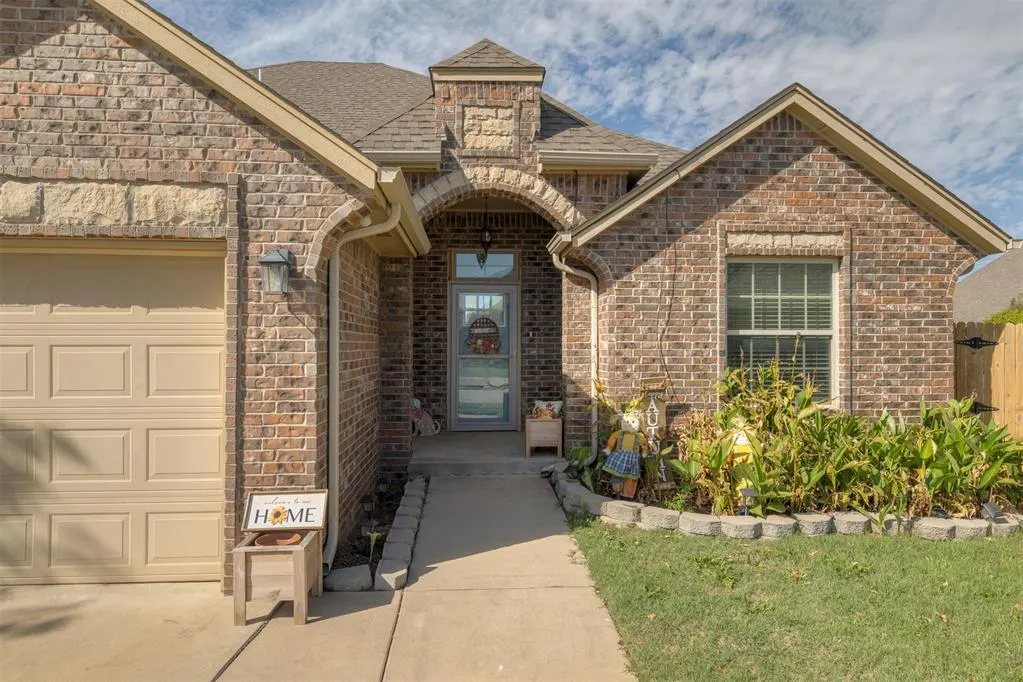 Photo 3 — 11717 SW 22nd Terrace, Yukon, OK 73099