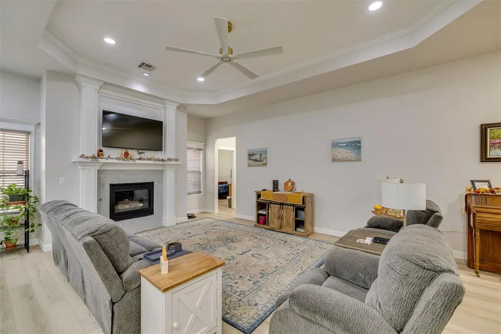Photo 8 — 11717 SW 22nd Terrace, Yukon, OK 73099