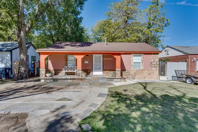 Front exterior — 3009 SW 25th Street, Oklahoma City, OK 73108