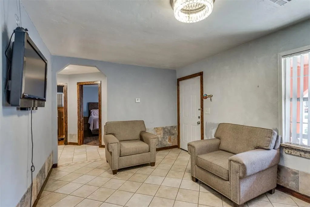 Photo 9 — 3009 SW 25th Street, Oklahoma City, OK 73108