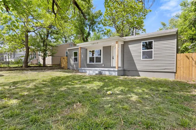 Photo 2 — 12717 NE 36th Street, Spencer, OK 73084