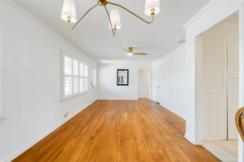 Photo 11 — 10013 Ridgeview Drive, Oklahoma City, OK 73120