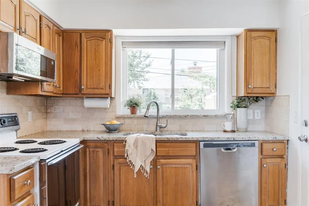 Photo 17 — 10013 Ridgeview Drive, Oklahoma City, OK 73120