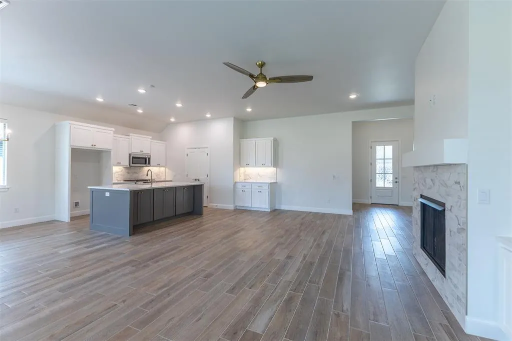 Photo 13 — 16025 Catalonia Place, Oklahoma City, OK 73170