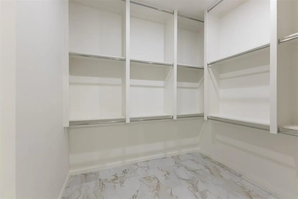 Photo 23 — 16025 Catalonia Place, Oklahoma City, OK 73170