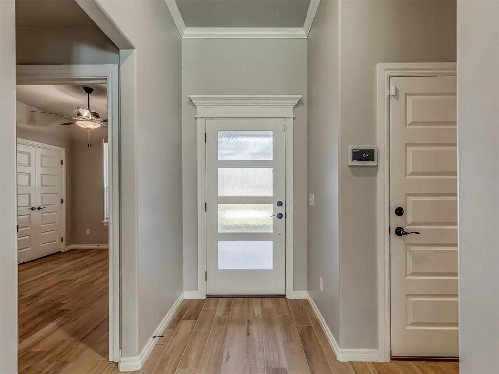 Photo 5 — 3404 Broadmoore Drive, Moore, OK 73160