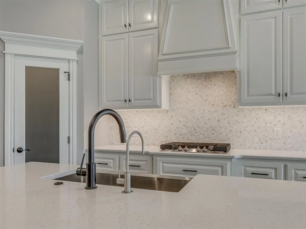 Photo 12 — 3404 Broadmoore Drive, Moore, OK 73160