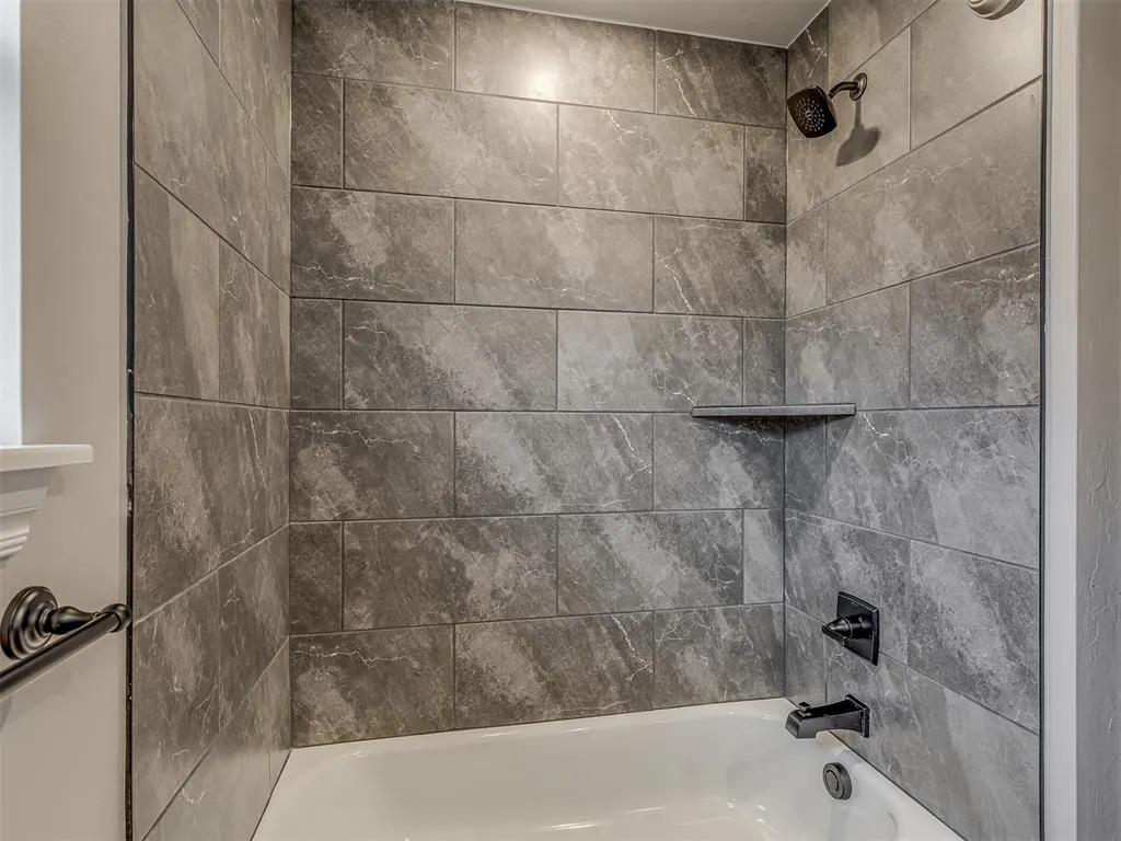 Photo 37 — 3404 Broadmoore Drive, Moore, OK 73160