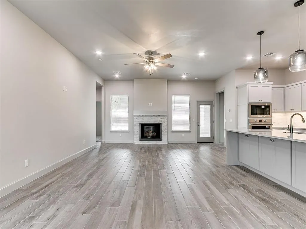 Photo 10 — 16108 Segovia Drive, Oklahoma City, OK 73170