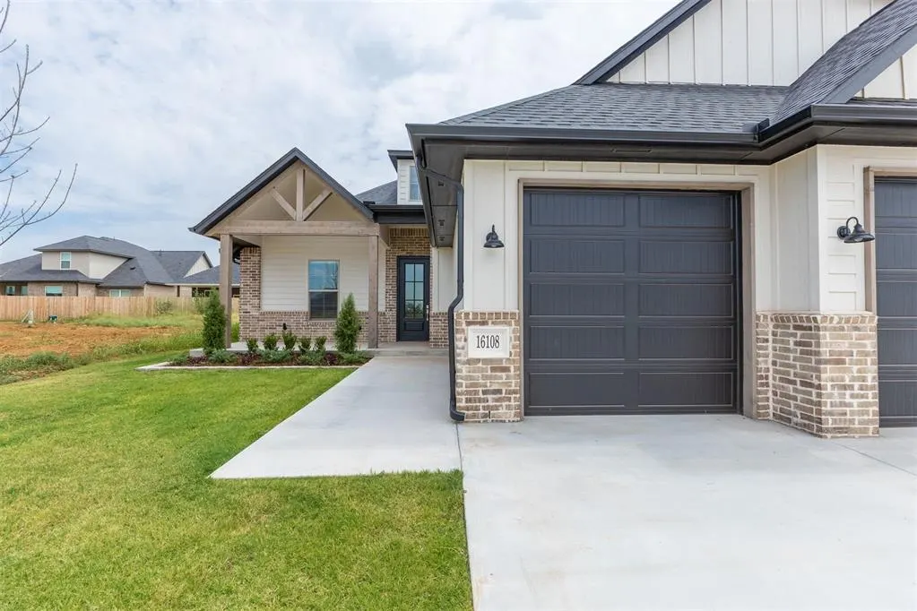 Photo 39 — 16108 Segovia Drive, Oklahoma City, OK 73170