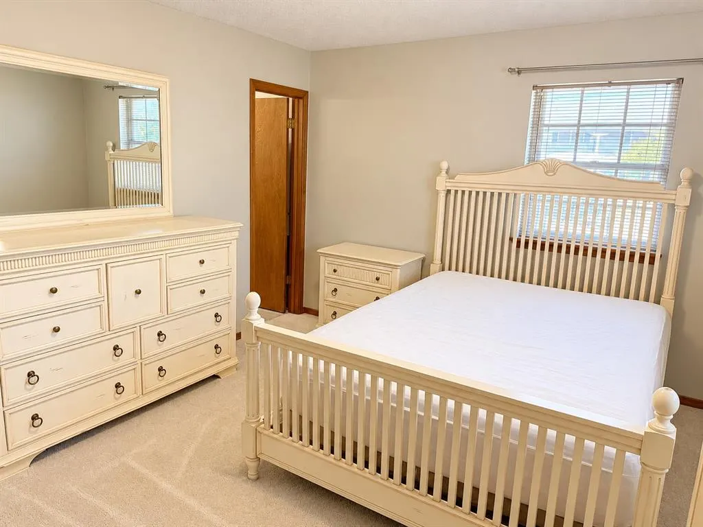 Photo 19 — 916 E Hills Drive, Moore, OK 73160