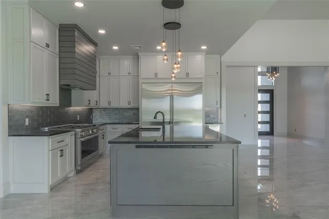 Photo 6 — 7422 Dutton Drive, Norman, OK 73072