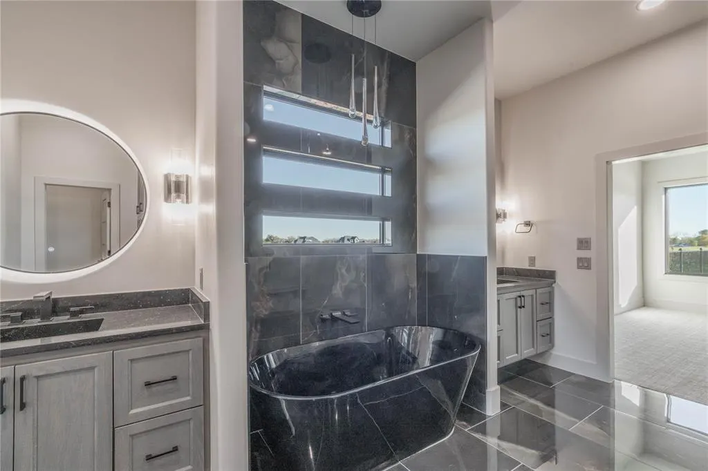 Photo 22 — 7422 Dutton Drive, Norman, OK 73072
