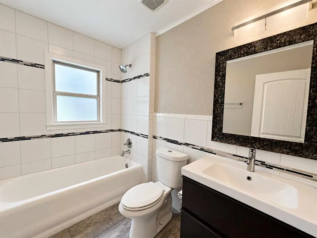 Photo 12 — 2524 NW 13th Street, Oklahoma City, OK 73107