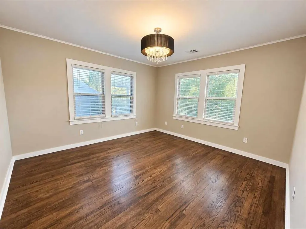 Photo 13 — 2524 NW 13th Street, Oklahoma City, OK 73107