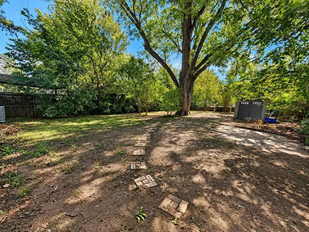 Photo 19 — 2524 NW 13th Street, Oklahoma City, OK 73107