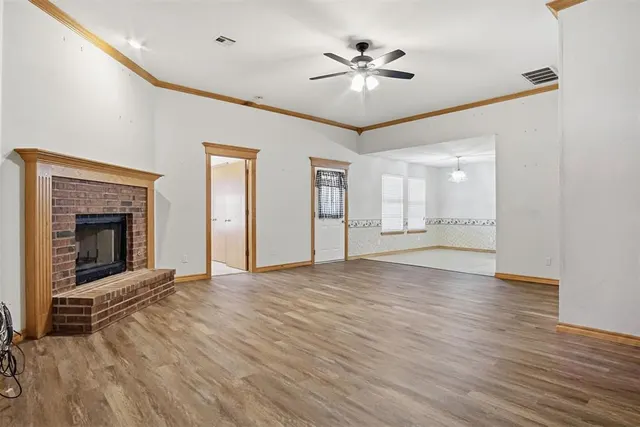 Photo 8 — 720 Parkwoods Drive, Noble, OK 73068