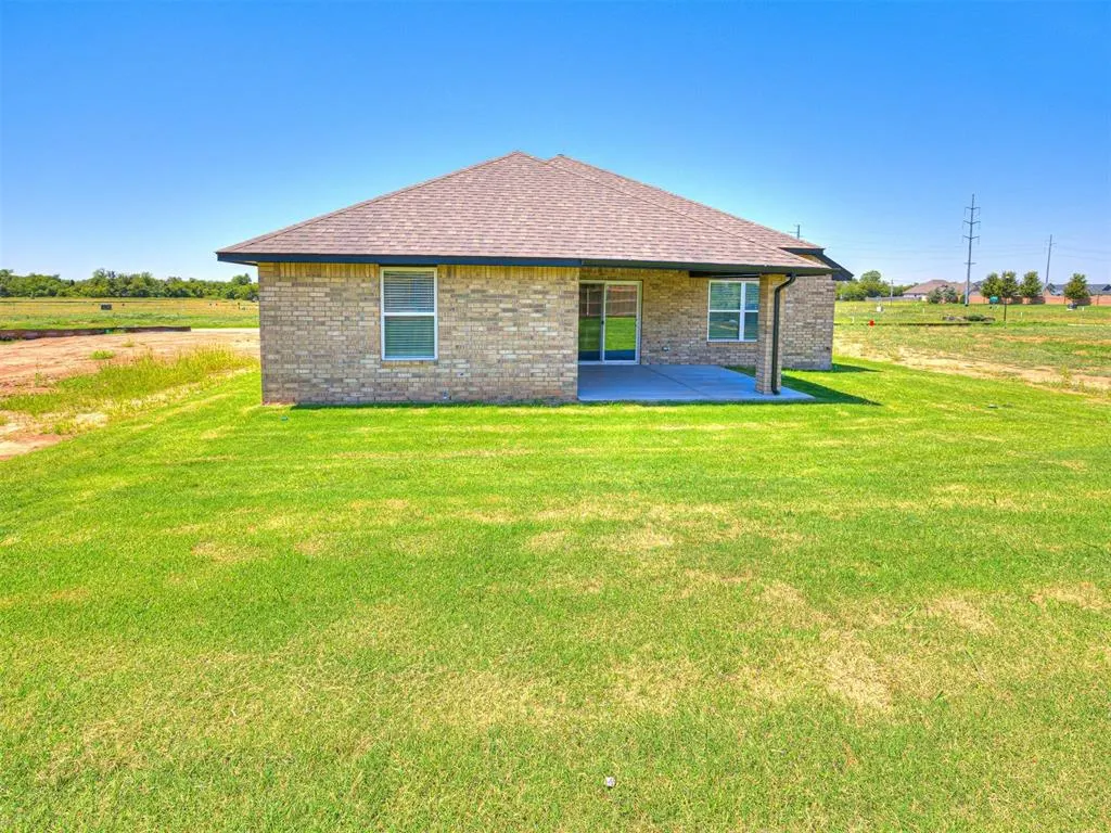 Photo 37 — 7712 Three Woods Lane, Yukon, OK 73099