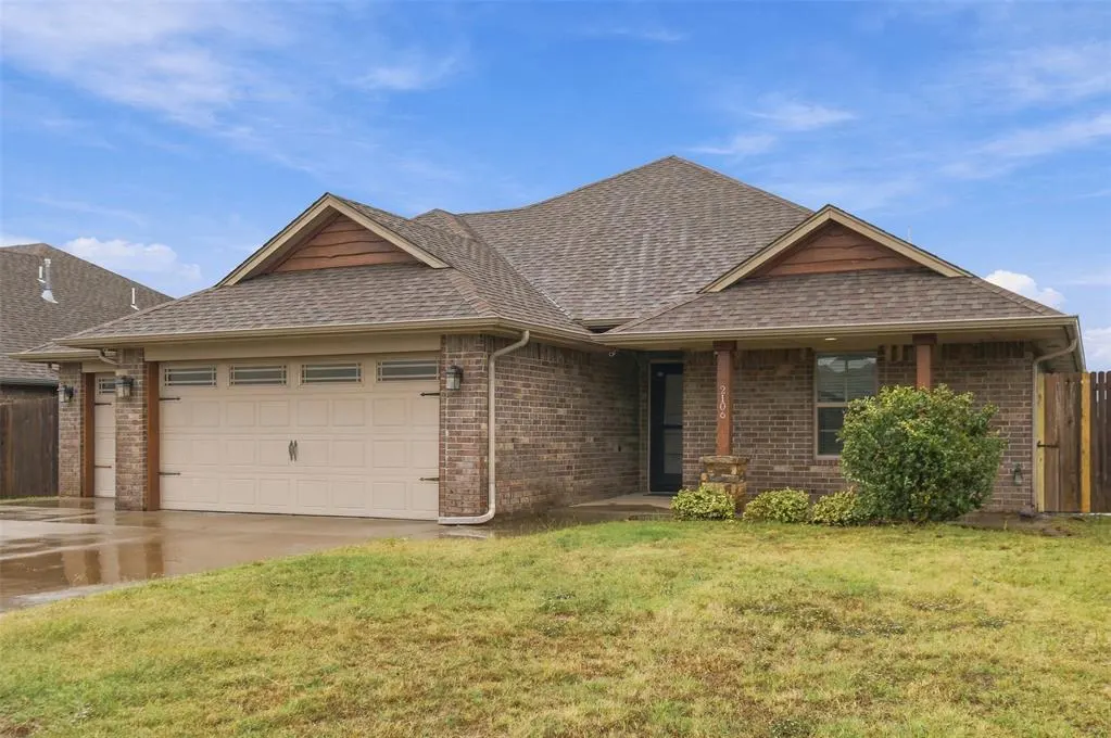 Front exterior — 2106 Whispering Pine Boulevard, Shawnee, OK 74804