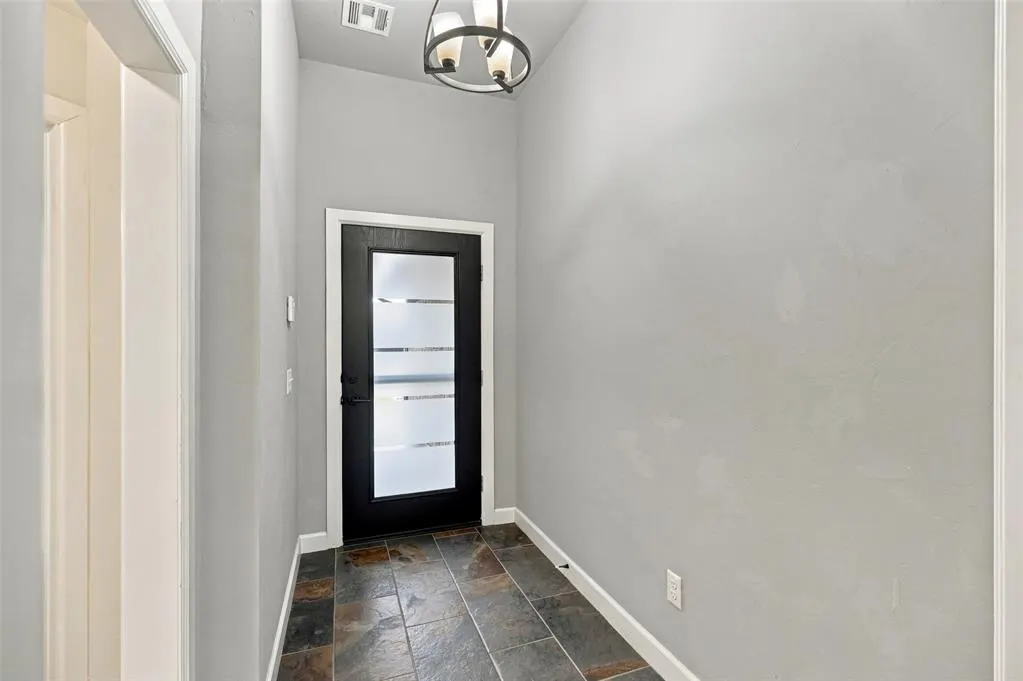Photo 6 — 2106 Whispering Pine Boulevard, Shawnee, OK 74804