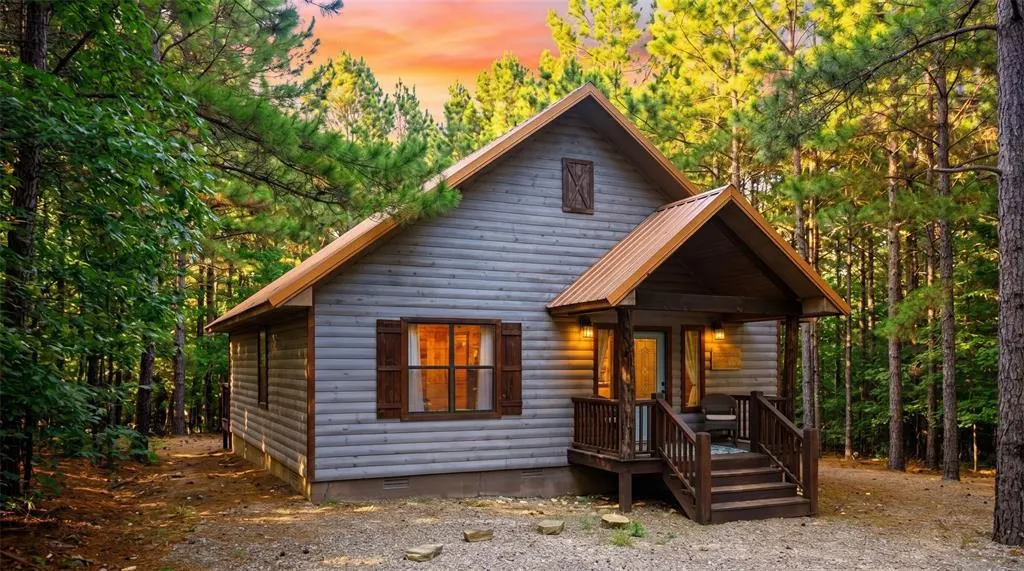 Front exterior — 83 Bent Pine Trail, Broken Bow, OK 74728