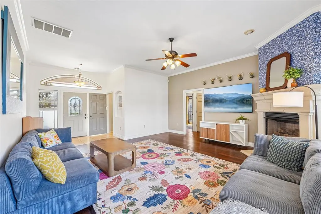 Photo 7 — 2701 SE 39th Street, Moore, OK 73160