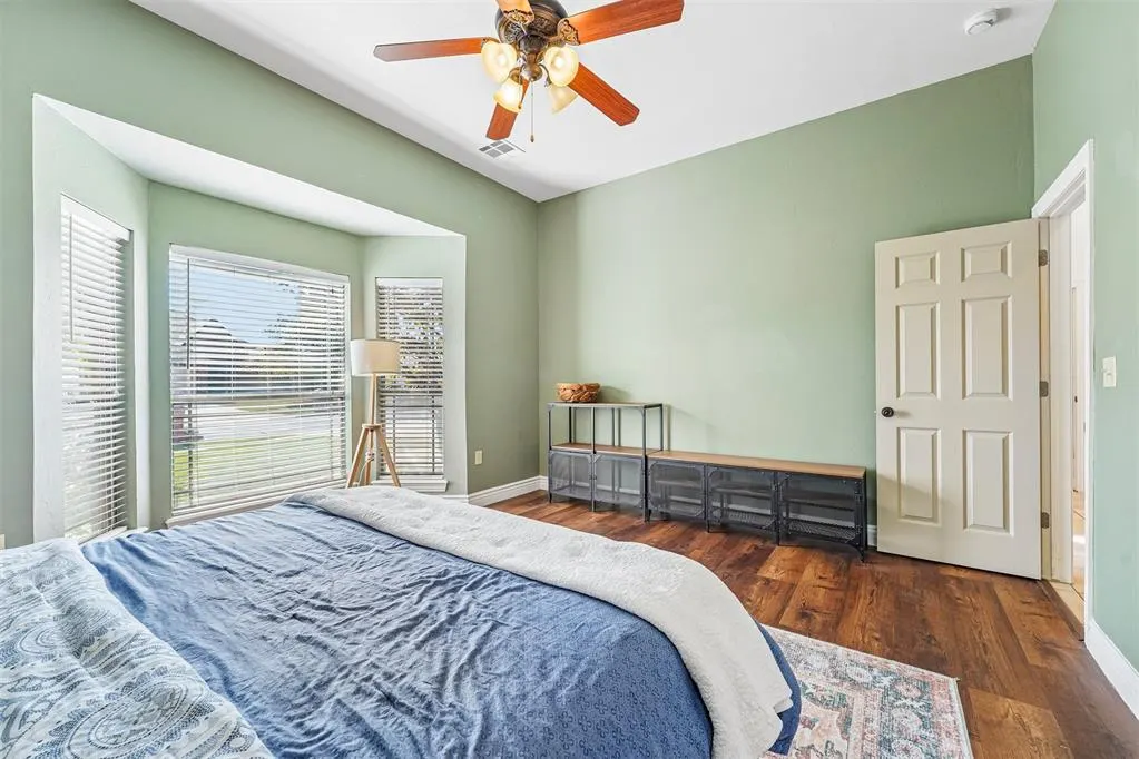 Photo 17 — 2701 SE 39th Street, Moore, OK 73160