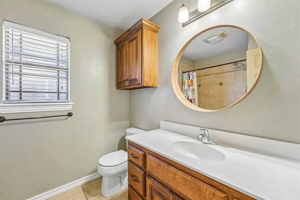 Photo 26 — 2701 SE 39th Street, Moore, OK 73160