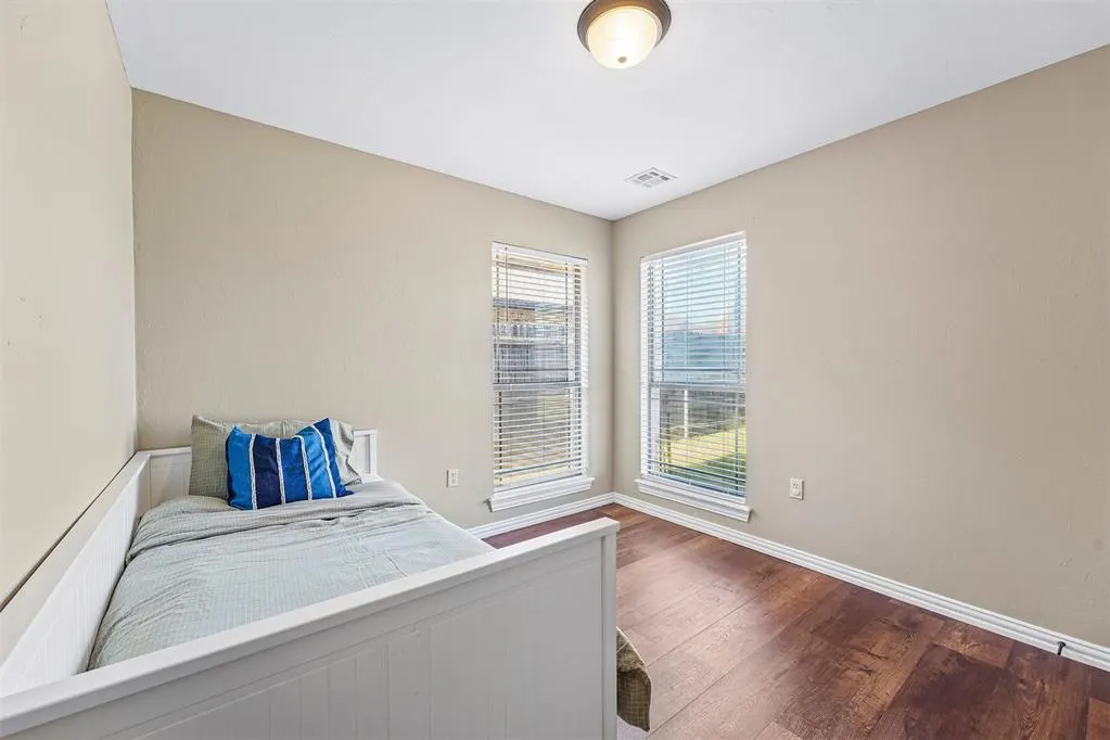 Photo 28 — 2701 SE 39th Street, Moore, OK 73160