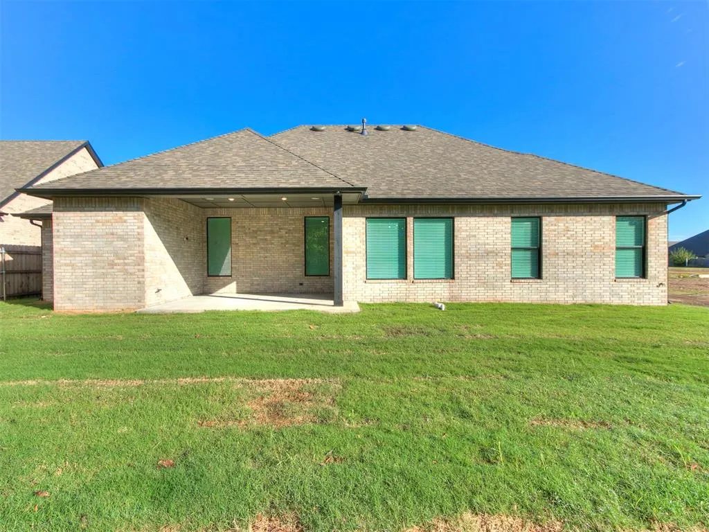Photo 43 — 1920 SW 41st Terrace, Moore, OK 73160