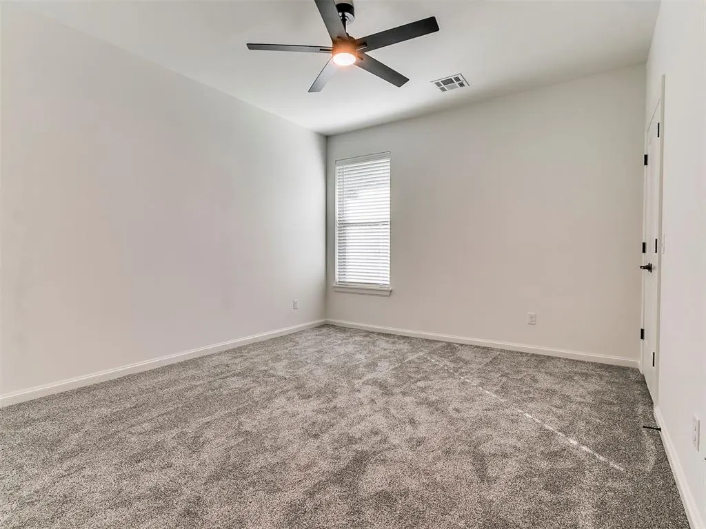 Photo 23 — 1932 SW 41st Terrace, Moore, OK 73160
