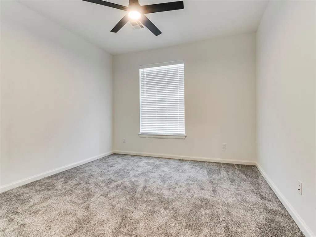Photo 32 — 1932 SW 41st Terrace, Moore, OK 73160