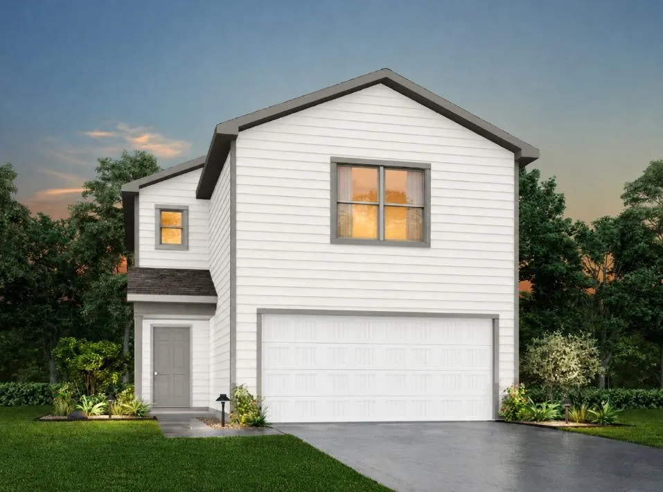 Front exterior — 2304 S Quail Hollow, Shawnee, OK 74804