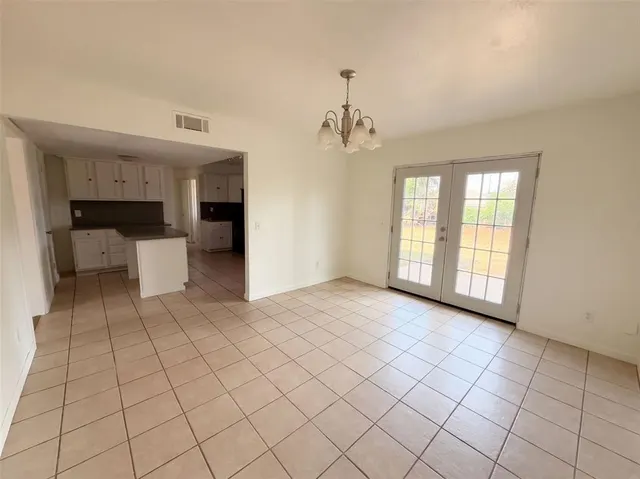 Photo 8 — 4805 Michael Drive, Oklahoma City, OK 73115