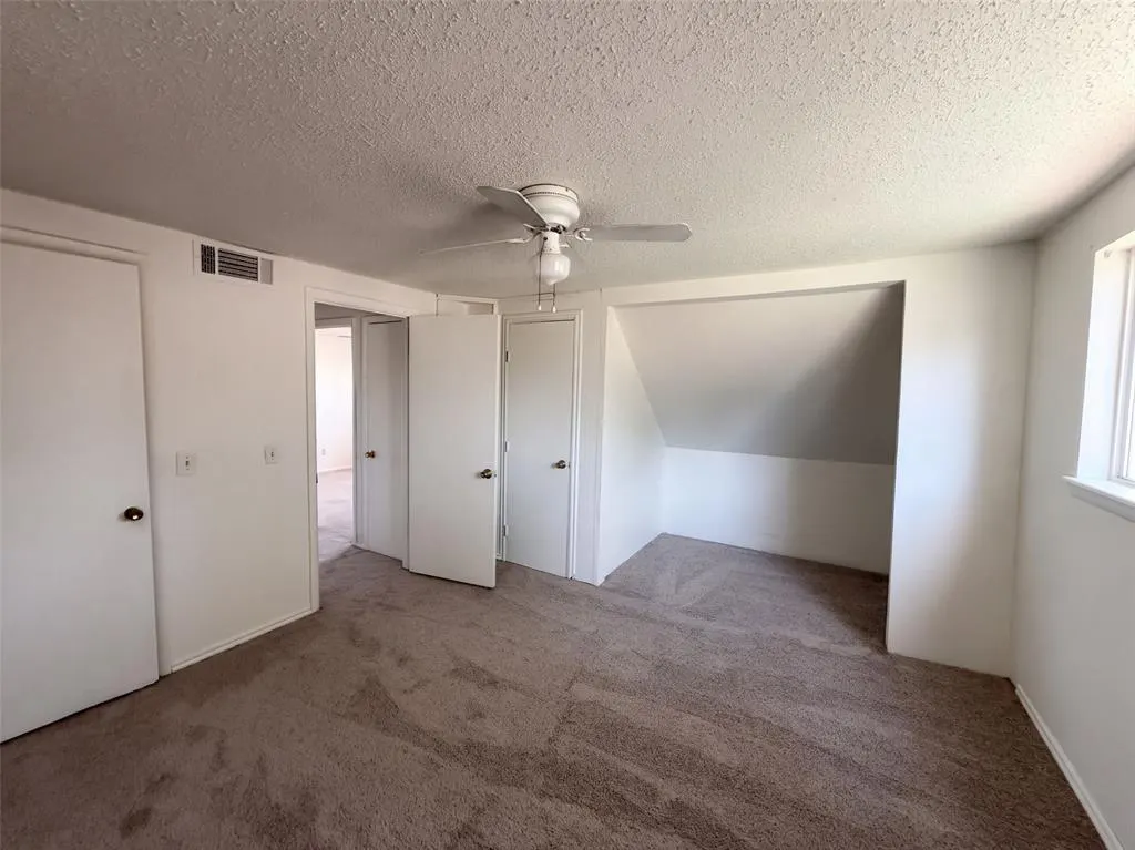 Photo 10 — 4805 Michael Drive, Oklahoma City, OK 73115