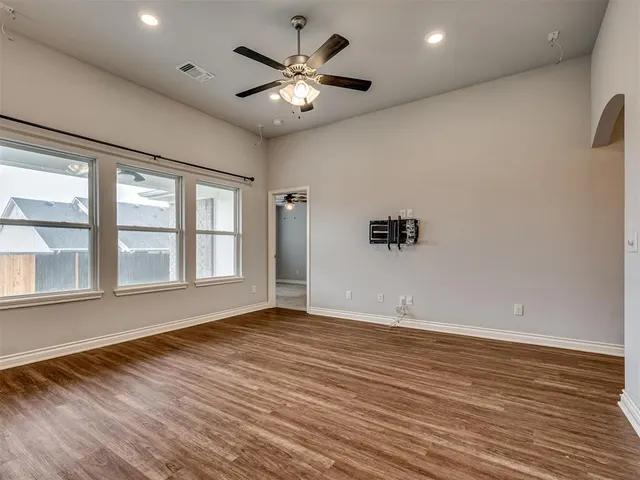 Photo 6 — 801 Blue Fish Road, Norman, OK 73069